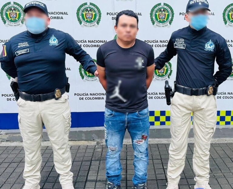 Policía capturó a un ciudadano con notificación roja de Interpol