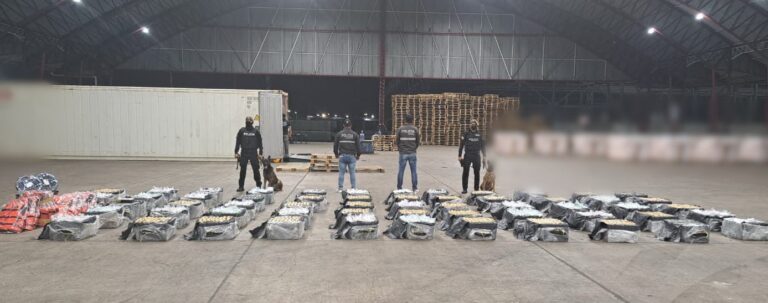 Policía frustra millonario envío de droga con destino a Rusia