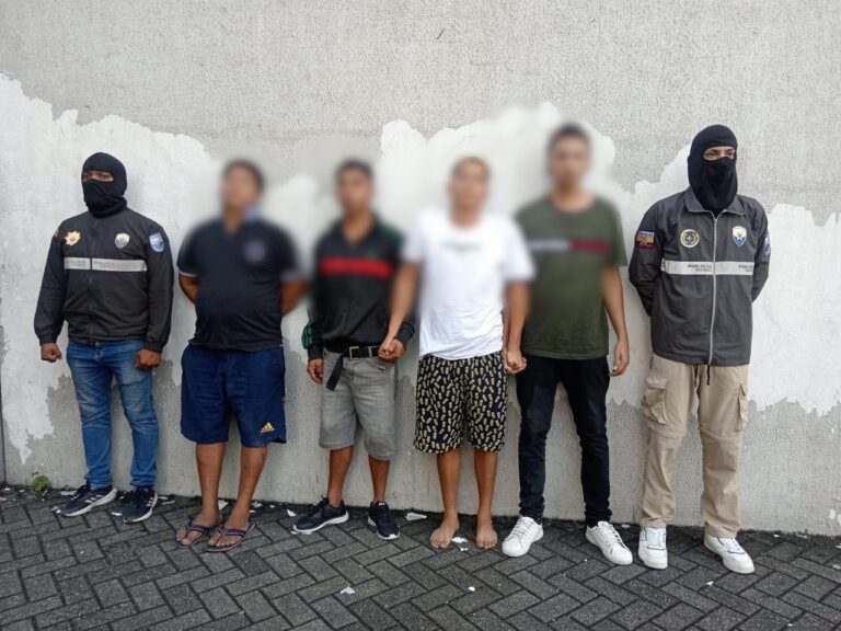 Policía capturó a cuatro presuntos implicados en el tráfico de sustancias ilícitas