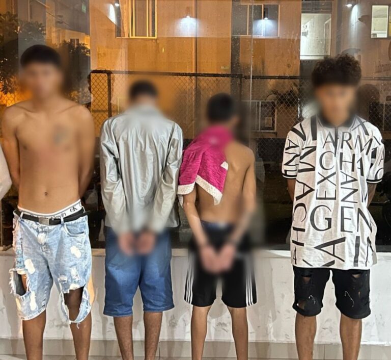 Policía aprehendió a cuatro integrantes del GAO “Los Tiguerones”, por el presunto delito de extorsión en Guayaquil