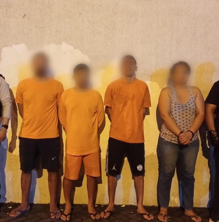 Operativo policial dejó como resultado la aprehensión de cuatro sujetos por extorsión