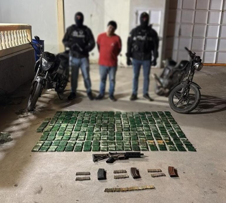 Policía aprehende heroína valorada en más de medio millón de dólares