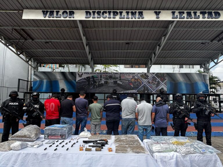 Desarticulación de grupos de delincuencia organizada en operativo «Sinergia 8» en la Zona 8