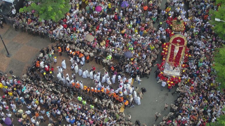 934 servidores policiales resguardaron la seguridad durante la Procesión del Cristo del Consuelo