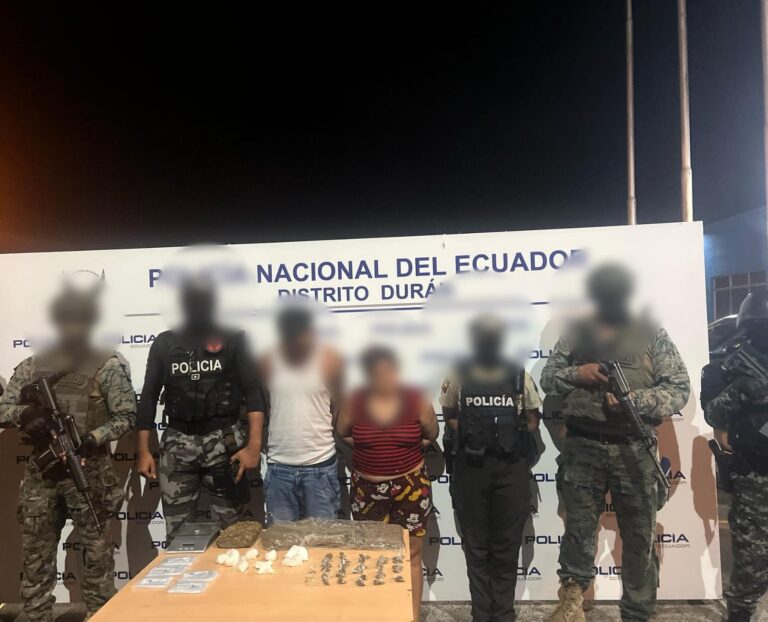 La Policía Nacional aprehendió a dos ciudadanos con sustancias catalogadas sujetas a fiscalización en Durán