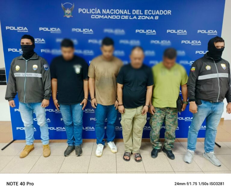 Policía aprehendió a cuatro ciudadanos  por el presunto delito de tenencia ilegal de armas de fuego en en Guayas