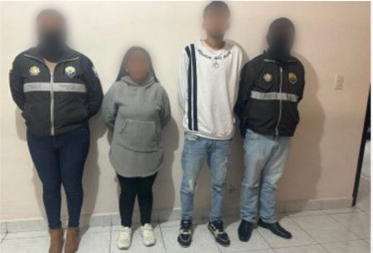 Policía aprehendió a dos sujetos por el delito de robo de vehículos