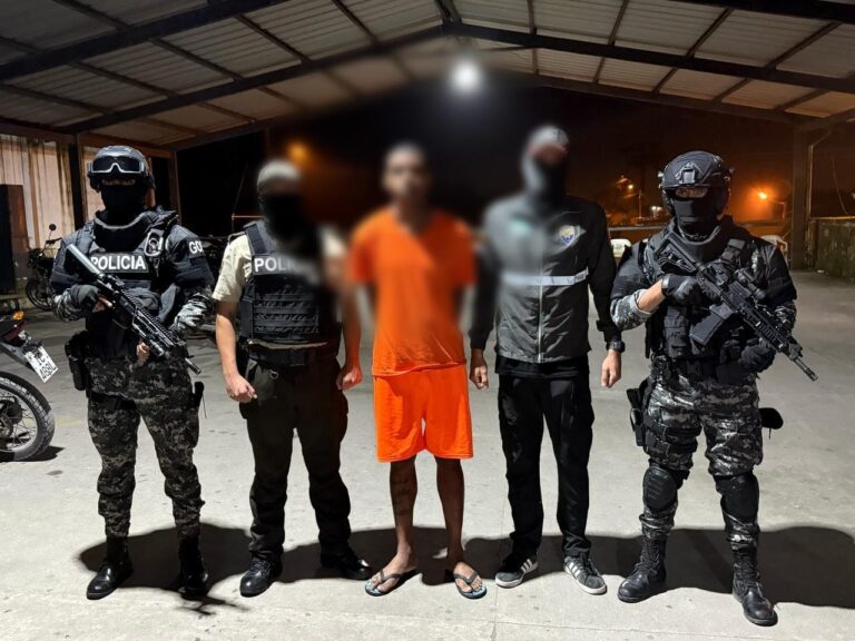 Policía aprehendió a un ciudadano por el delito de extorsión en Santo Domingo de los Tsáchilas