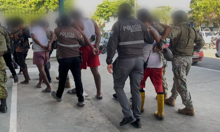En Esmeraldas, el Bloque de Seguridad afectó una banda delictiva dedicada al microtráfico de drogas