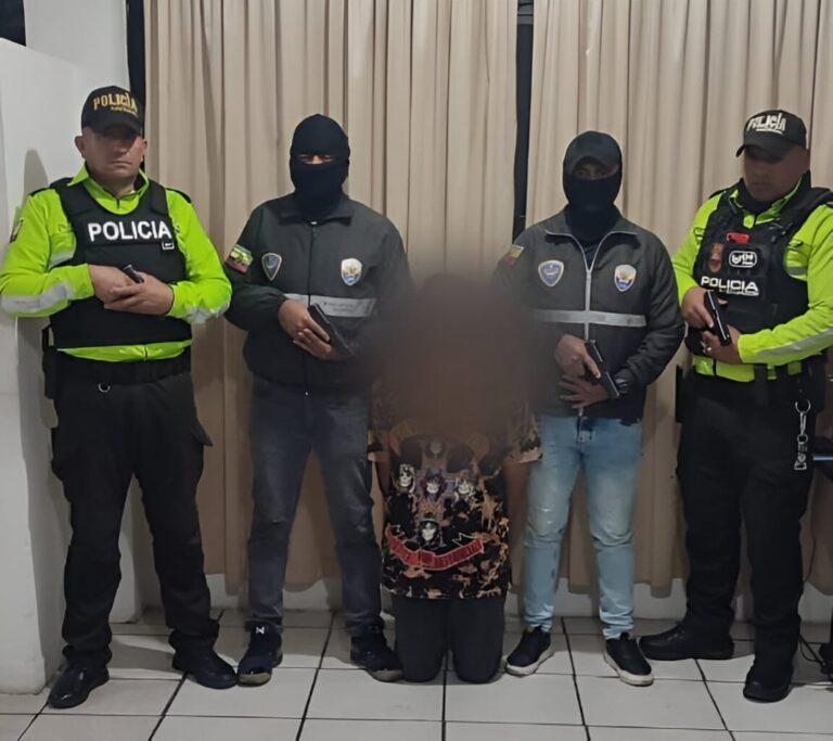 Operativos antinarcóticos en Loja dejan resultados positivos: decomiso de droga y material explosivo.