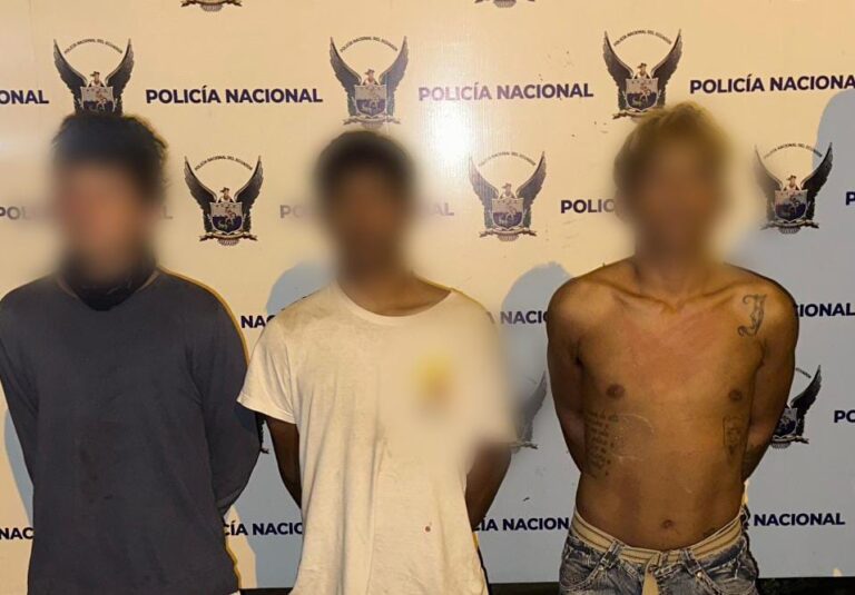 En El Oro, la Policía aprehendió a tres presuntos extorsionadores 