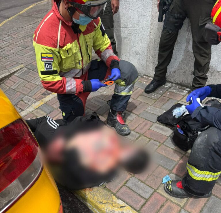 Policía neutralizó a presunto agresor y asistió a víctima en un incidente en Quito