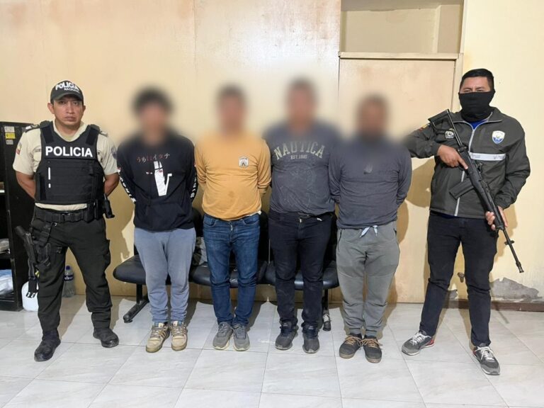 Capturados implicados en extorsión, robo y tenencia de explosivos en la provincia de Zamora Chinchipe