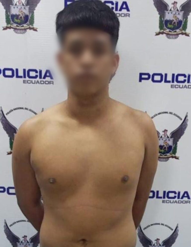 Policía aprehendió a un ciudadano por el delito de tenencia de arma de fuego en Guayaquil