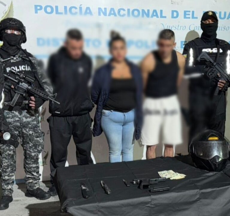 Policía aprehendió a tres integrantes del GAO “Los Lobos” por el delito de asalto a un restaurante en Quito