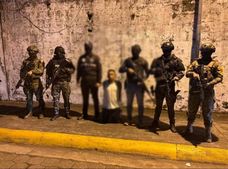 Aprehendimos a un individuo integrante del GAO los Lobos, por el delito de porte y tenencia de arma de fuego