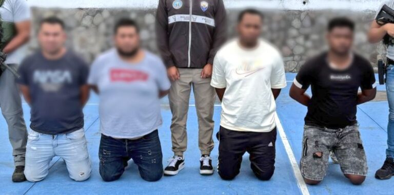 Policía aprehendió a cuatro ciudadanos por el delito de extorsión entre ellos alias “Buñuelo”, en Imbabura