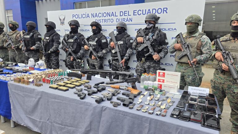 Armamento, drogas y una veintena de aprehendidos deja operativo Apolo 20 en Guayaquil