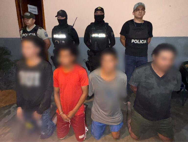Cuatro presuntos extorsionadores fueron aprehendidos en Los Ríos