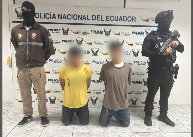 La Policía Nacional, aprehende a dos ciudadanos, presuntos involucrados en una muerte violenta