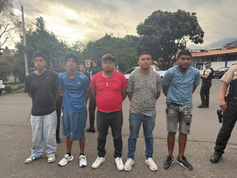 Policía frustra presunto intento de secuestro en Loja y detiene a los involucrados