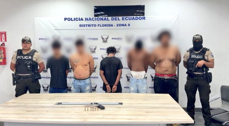 Policía liberó a cuatro persona secuestradas y capturó a cinco presuntos implicados en Guayaquil
