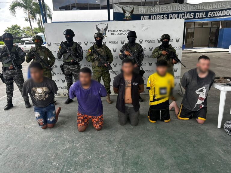 Policía aprehendió a siete integrantes del GAO “Los Lobos”, en Esmeraldas