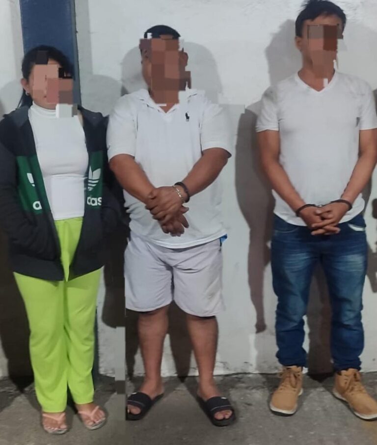 Tres ciudadanos aprehendidos por el delito de asalto y robo a local comercial en Guayas