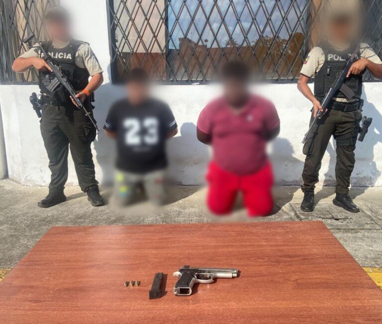 Policía Nacional ejecutó operativos en el cantón San Lorenzo