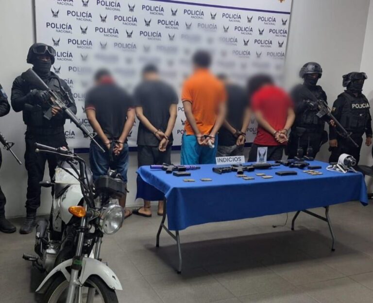 Operativo “Ares” ejecutado en Guayaquil permitió la captura de cinco sujetos por el delito de tenencia y porte de armas de fuego