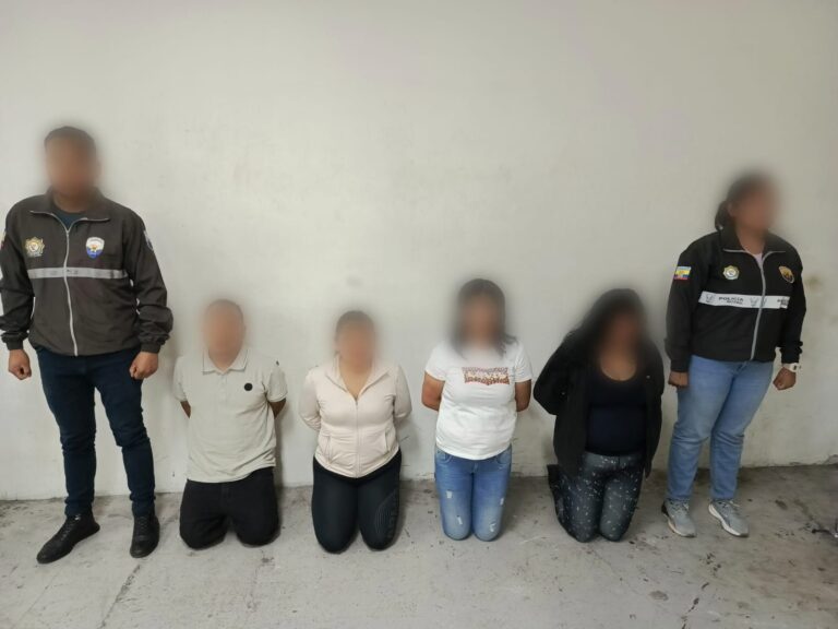 Policía aprehendió a cuatro sujetos por el presunto delito de robo en Quito