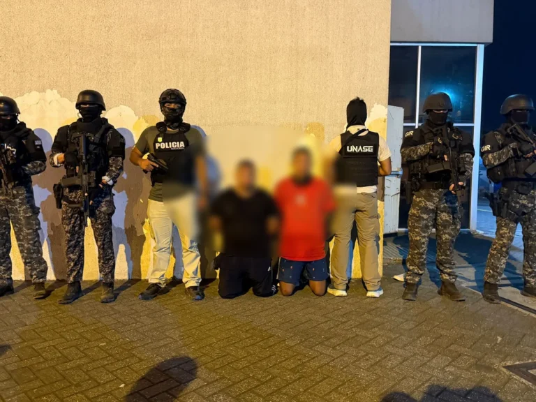 Personas liberadas y aprehendidos durante el fin de semana