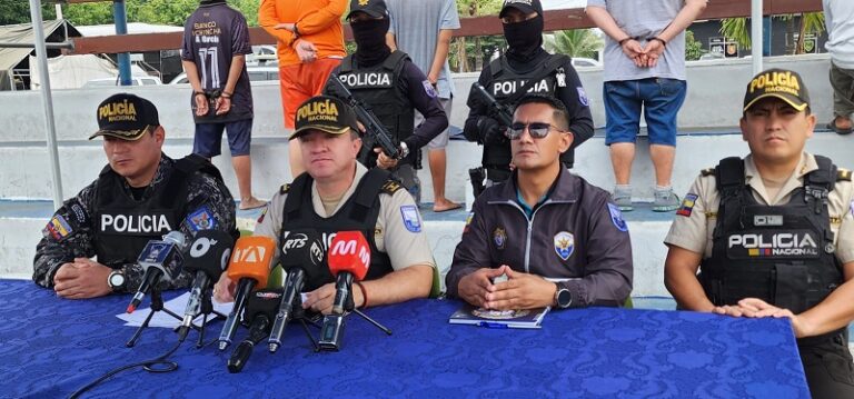 Dos aprehendidos y un menor aislado por el delito de extorsión
