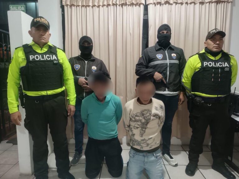 Operativo antidrogas en Loja deja cuatro aprehendidos y miles de dosis fuera de circulación