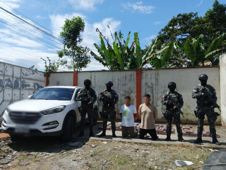 Incautamos casi 200 kilos de cocaína en Napo