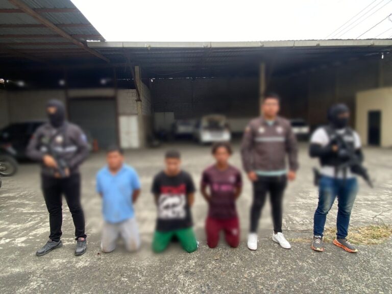 Policía Nacional aprehendió a tres integrantes del GAO “Los Choneros”, en los Ríos