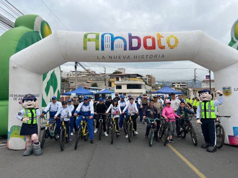 Ciclopaseo fortalece la relación con la ciudadanía en Tungurahua