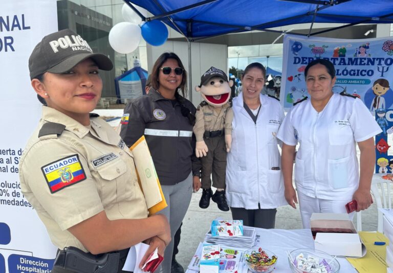 Feria de Salud en Tungurahua fortalece el bienestar de la comunidad policial y ciudadanía