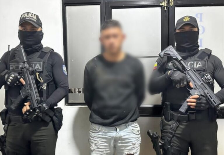 Un ciudadano aprehendido por el delito de porte ilegal de arma de fuego en Los Ríos