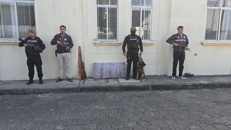 Eficaz operativo de Policía Ecuador neutraliza tráfico internacional de drogas