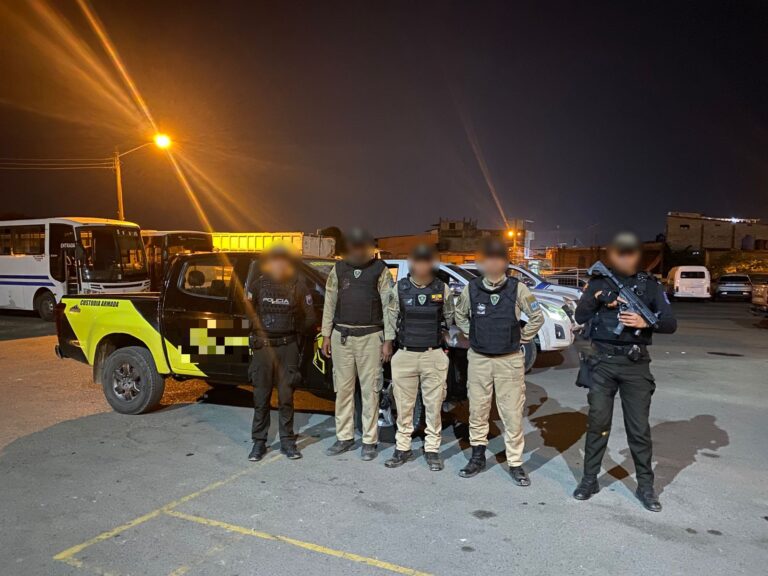Policía frustra secuestro de guardias de seguridad en Durán
