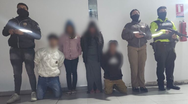 Policía Nacional aprehende a grupo dedicado al microtráfico en el sur de Quito