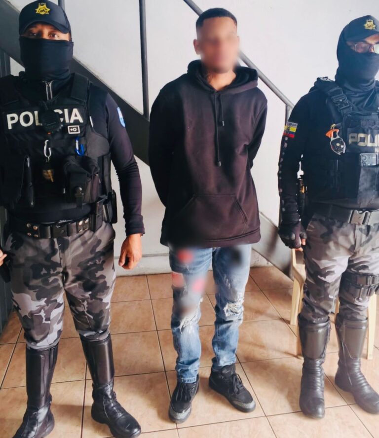 Aprehensión de un ciudadado por el delito de tenencia y porte ilegal de arma de fuego