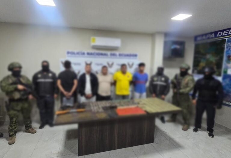 Aprehendimos a cinco integrantes del GDOT “Los Tiguerones” por varios delitos en Guayas