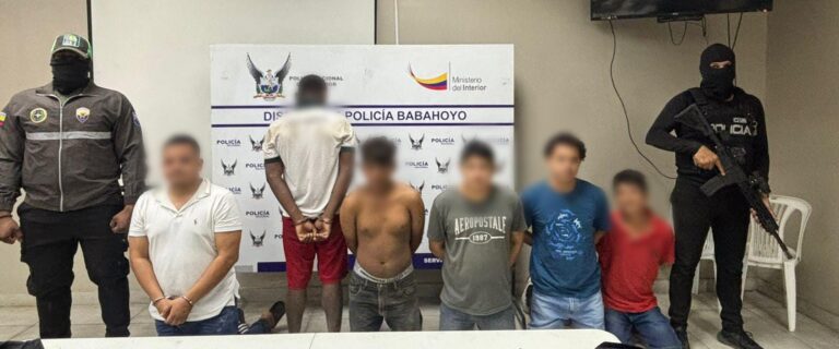 Liberamos a una víctima de secuestro y aprehendimos a siete presuntos implicados en Los Ríos