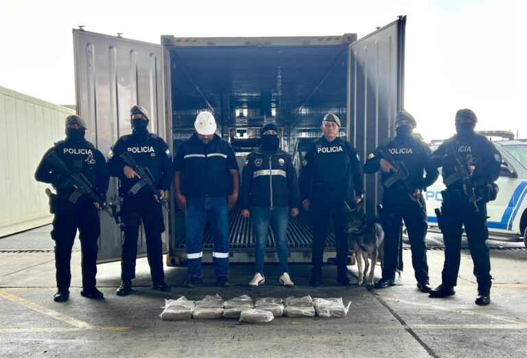 Contundente operativo en El Oro refuerza lucha antidrogas de la Policía Nacional