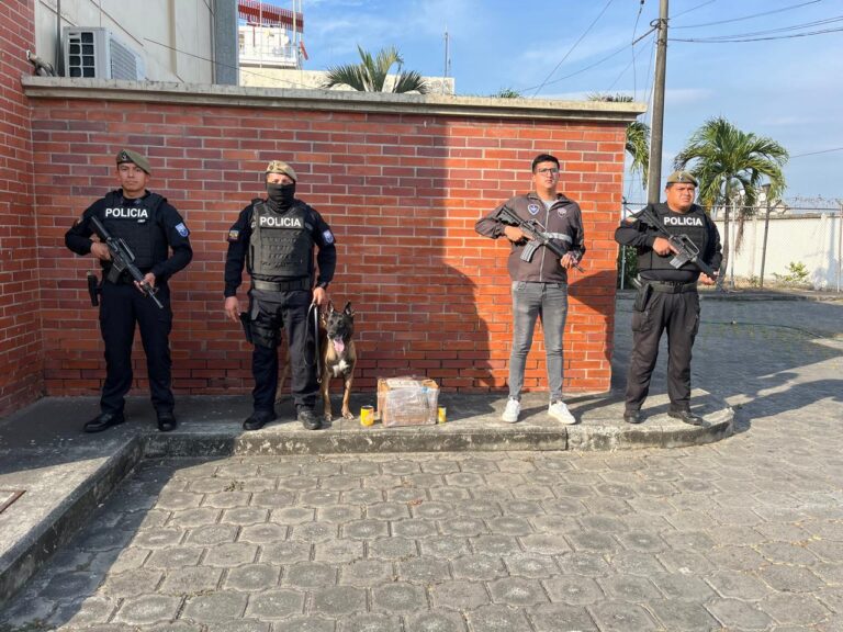 Policía Nacional frustra envío de cocaína oculta en productos enlatados con destino a Europa
