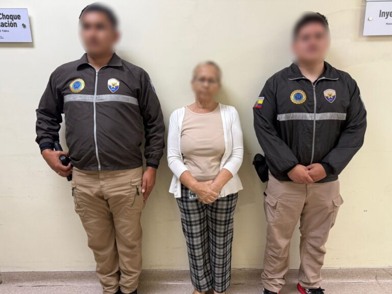 Policía detiene a ciudadana requerida por Interpol por delitos financieros