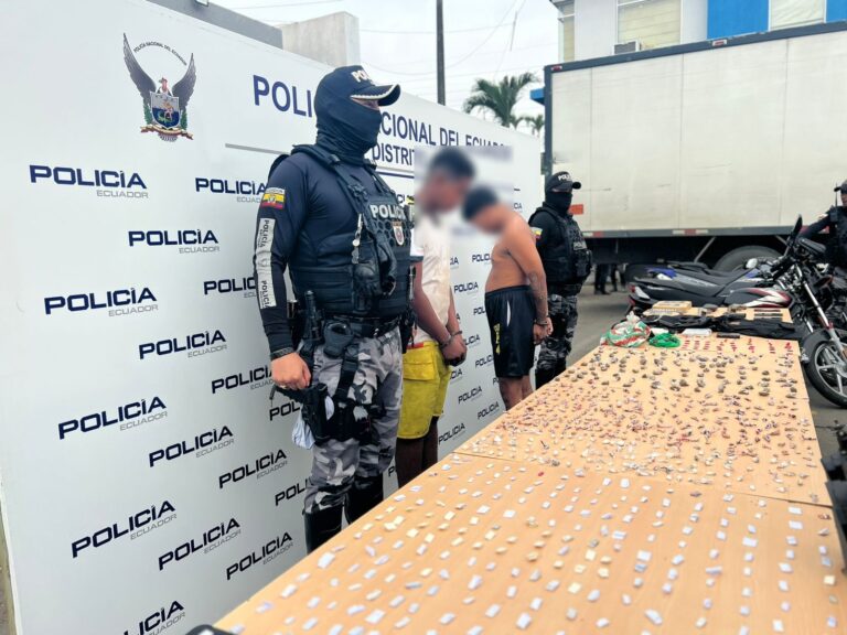 Armas de fuego y cientos de dosis de droga incautadas deja Operativo Tormenta 43 en Durán