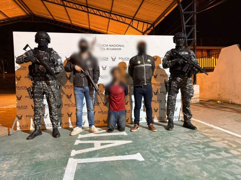 Policía capturó en Esmeraldas al cabecilla de “Los Tiguerones”, alias “Martín”, considerado un IIPR – Individuo de Interés Penal Relevante